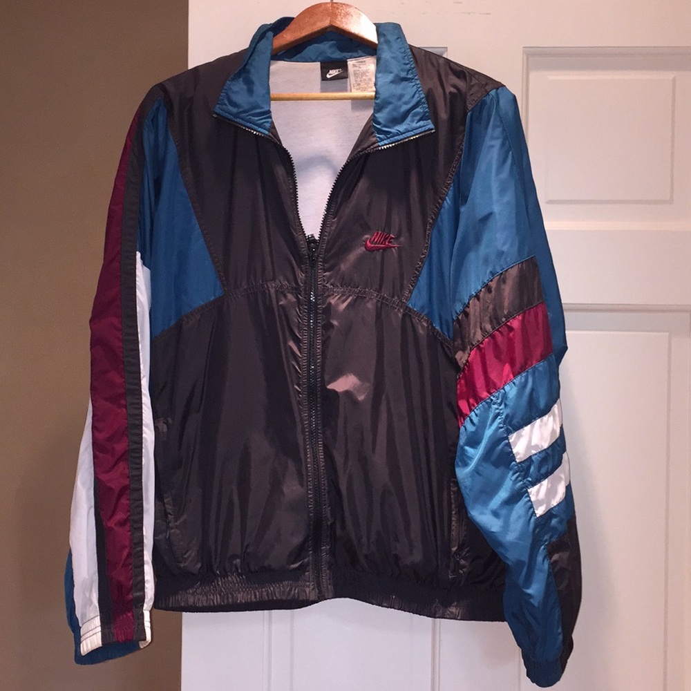 Men’s jacket. Nike. Zip up.